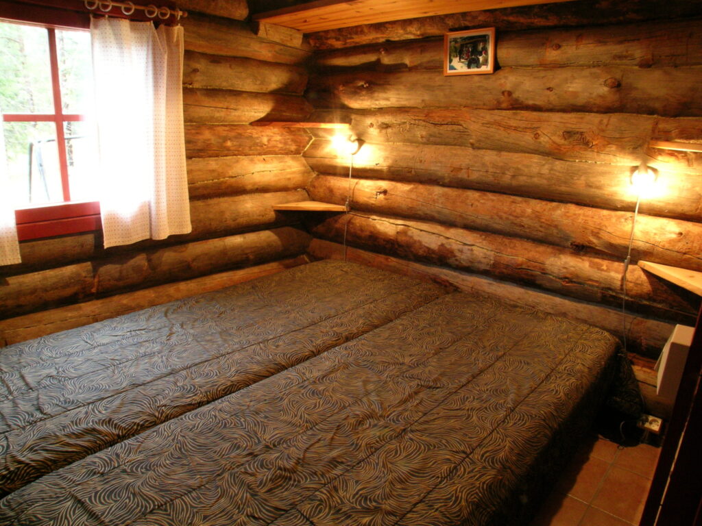 Kelomökin makuuhuone